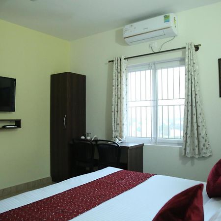 Hotel Bangalore Airport Inn, Airport Pickup & Drop Available 24X7 Yelahanka Exteriör bild