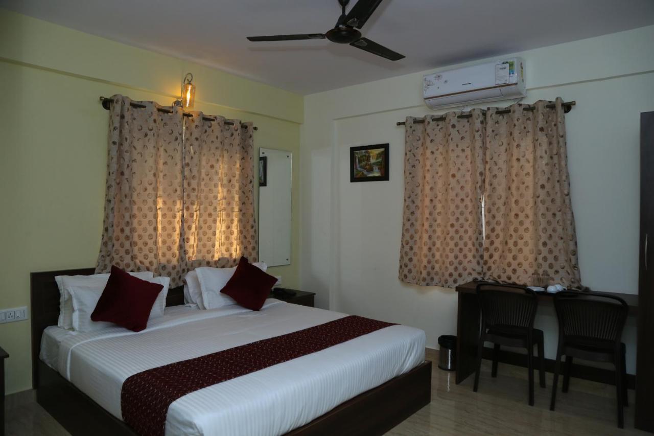 Hotel Bangalore Airport Inn, Airport Pickup & Drop Available 24X7 Yelahanka Exteriör bild
